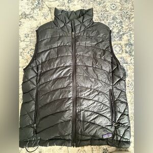 Patagonia Black Quilted Women's Vest